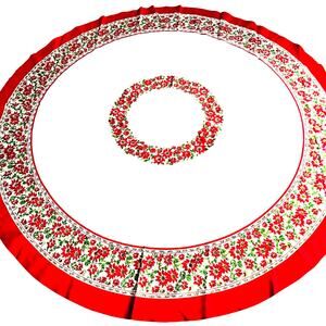 Christmas Holiday tablecloth 66" round polyester cotton poinsettias white & red